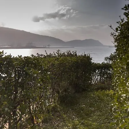 Flat With 160 M Of Garden, Sea Views Bilbao-getxo 格乔