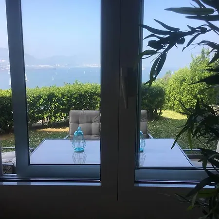 Apartment Flat With 160 M Of Garden, Sea Views Bilbao-getxo *