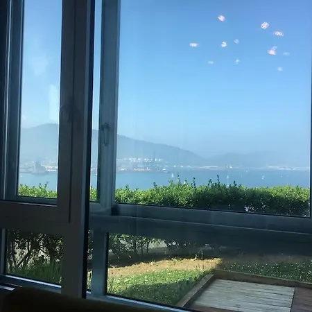 דירה Flat With 160 M Of Garden, Sea Views Bilbao-getxo *