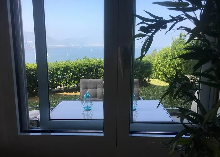 公寓 Flat With 160 M Of Garden, Sea Views Bilbao-getxo *