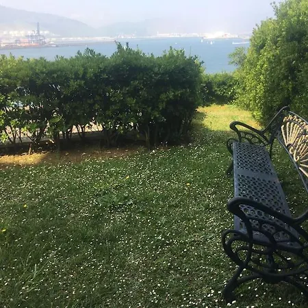 Flat With 160 M Of Garden, Sea Views Bilbao-getxo Apartamento Guecho