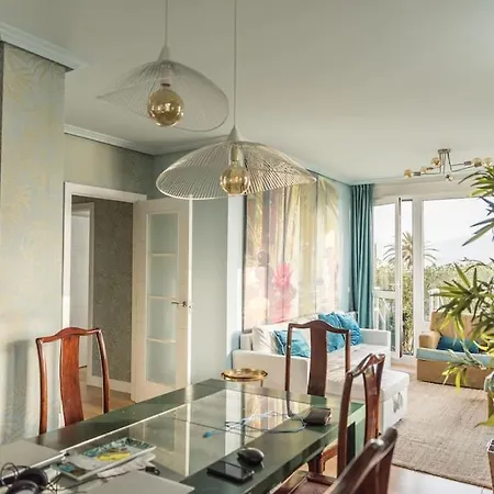 Flat With 160 M Of Garden, Sea Views Bilbao-getxo